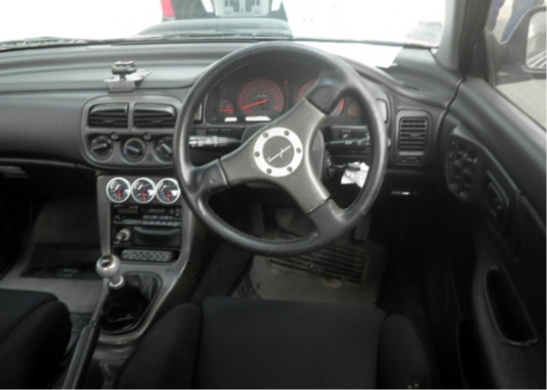 Cockpit of 1993 Tommykaira M20b exported by Japan Car Direct