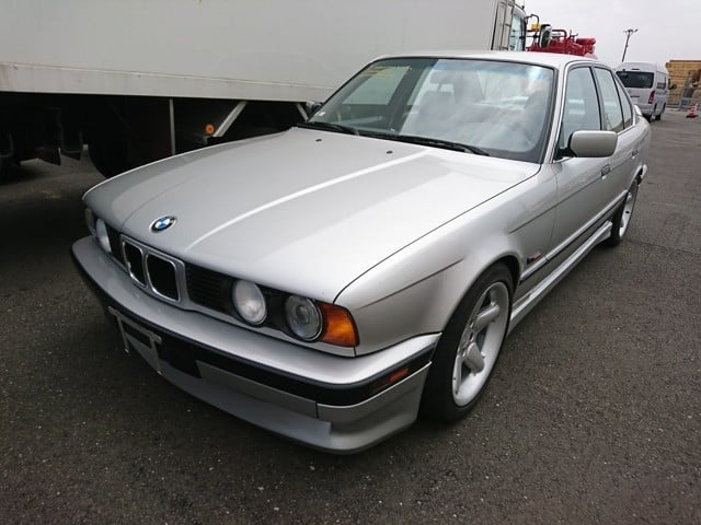 525i 5 Series luxury JDM german cars dealer auctions low prices LHD