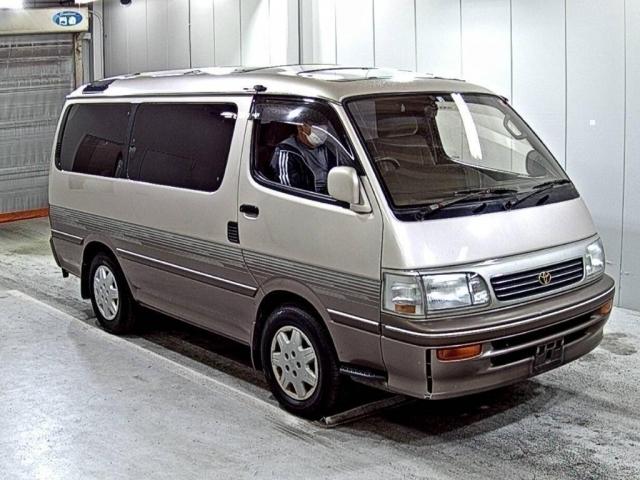 Classic people carrier, van, multiseater, camping, vacations, direct import from Japan