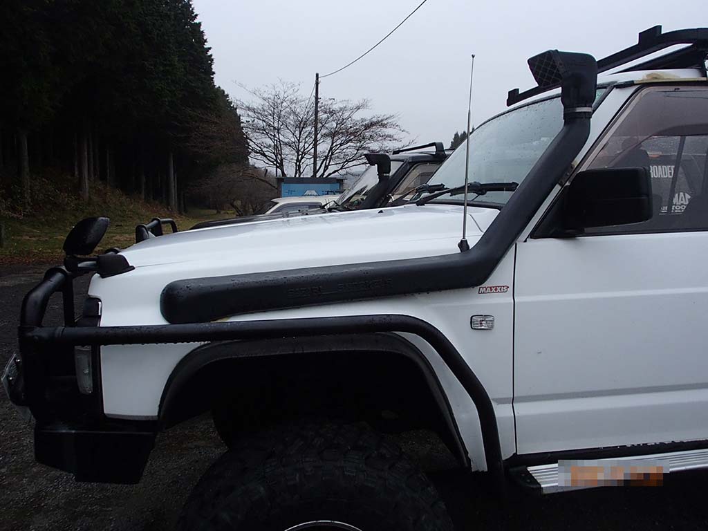 Can I import 4WD car from Japan