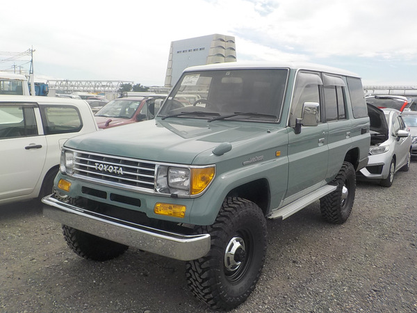 Toyota, Land Cruiser, Prado, auction car in Japan, auto Japan cars, buy a car from Japan, auto parts from Japan, four-wheel drive, offroad cars, JDM, Japan Domestic Market, Japan Car Direct