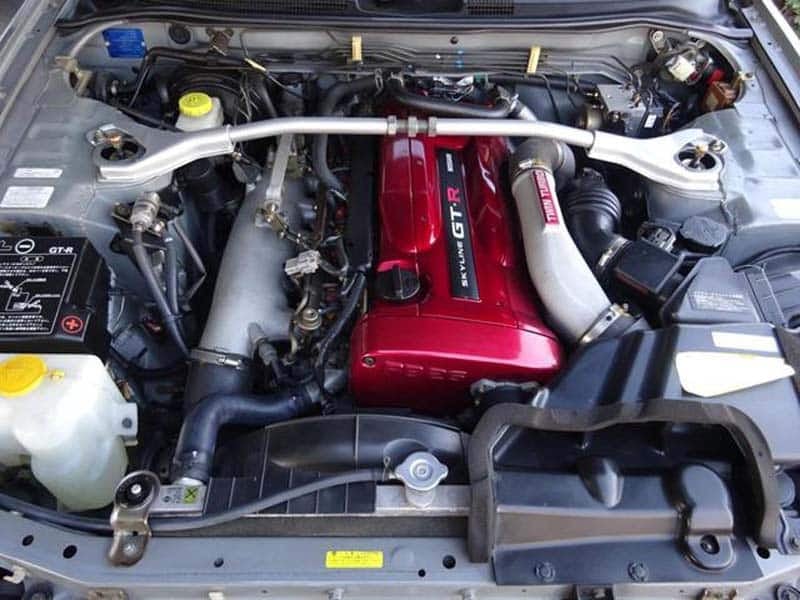 Buy clean used R34, R33, R32 Skyline GT-R from Japan for direct import to USA