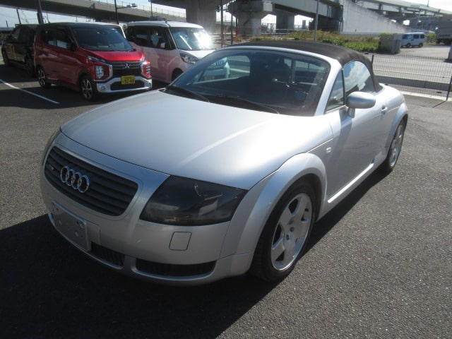 Self import used Audi TT from Japanese auctions left hand drive car