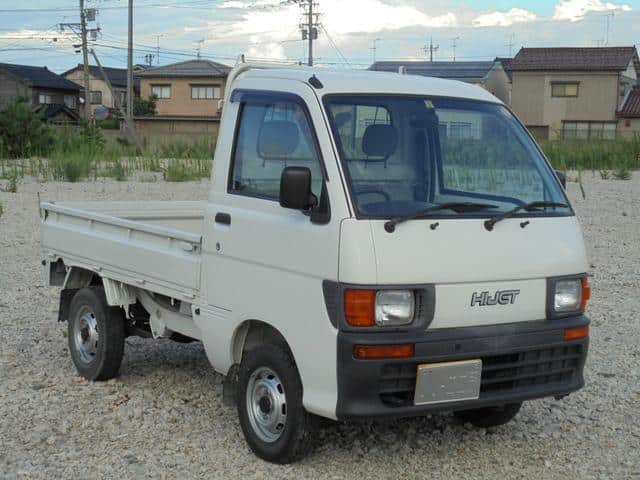 Minitruck-Options-Article-One-PHOTO-1.-Clean-simple-Daihatsu-Hi-Jet-