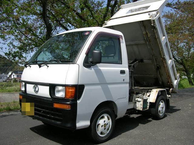 Minitruck-Options-Article-One-PHOTO-5.-Minitruck-with-dump-body-import-from-Japan