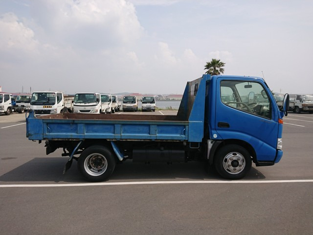 Heavy duty dump trucks for sale import export japan dealer auctions low prices