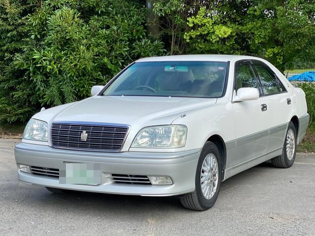 8-S170-big-engine-toyota-Crown-Clean-car-from-Japan