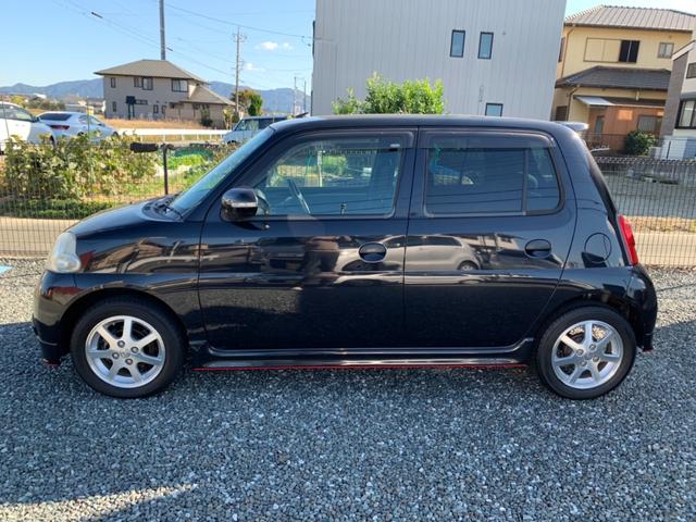 Low miles clean used Daihatsu Esse Custom. Manual transmission. Contact Japan Car Direct