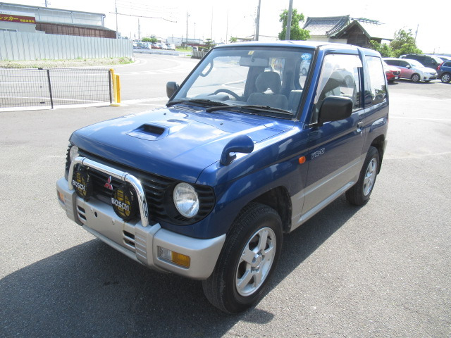 family-friendly car, budget-friendly, off-roader, available for export, 25 year rule, low cost import, 4WD, RWD, offroad car, auction car in japan, auto japan cars, buy a car from japan, auto parts from japan, Japan Car Direct, japan domestic market