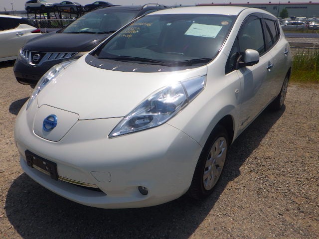 Nissan, Nissan Leaf, compact car, family car, 100% electric, electric car, buy a car from Japan, Japan car auction, Japan Car Direct