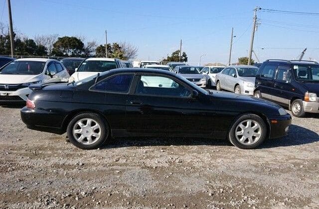 5-Toyota-Soarer-Z30-LexusSC300-imported-direct-from-Japan-via-Japan-Car-Direct.-Gorgeous-lines--640x456