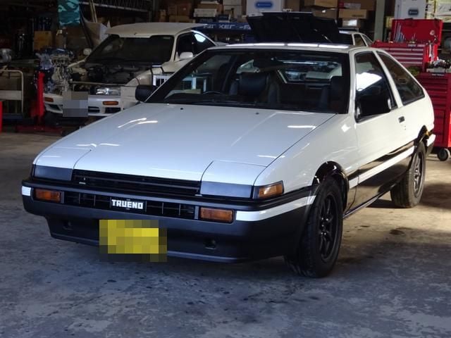 AE86 Front quarter view