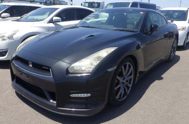 Nissan GT-R Nismo, GT-R Nismo Performance, Buy Nissan GT-R From Japan, GT-R Nismo For Sale, JDM Cars, Importing Cars From Japan, Japanese Car Auctions, Buy GT-R Nismo Online, High-Performance Sports Cars, Japan Car Direct