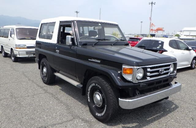 Toyota Land Cruiser 70, Land Cruiser 70 Features, LC70 Black, Import Land Cruiser, Japanese Car Auction, Buy Toyota Land Cruiser From Japan, Used Cars From Japan, Land Cruiser Export, JDM 4x4, Japan Car Direct