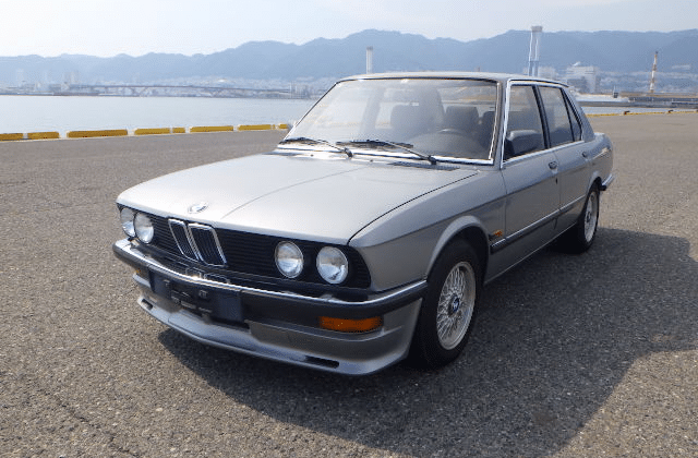 BMW 5 Series, older BMW 5 Series, classic BMW 5 Series, vintage BMW 5 Series, used BMW 5 Series, BMW 5 Series import, BMW 5 Series Japan, BMW 5 Series auction, used BMW from Japan, BMW 5 Series for sale, Japan Car Direct, E28