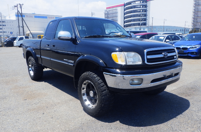 Toyota Tundra, off-road performance, powerful towing capacity, full-size pickup, Toyota reliability, rugged utility, used Toyota Tundra, Japan car auction, importing trucks from Japan, durable work truck, Japan Car Direct