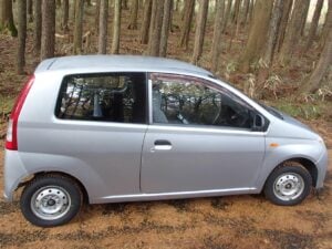 Daihatsu Mira side view